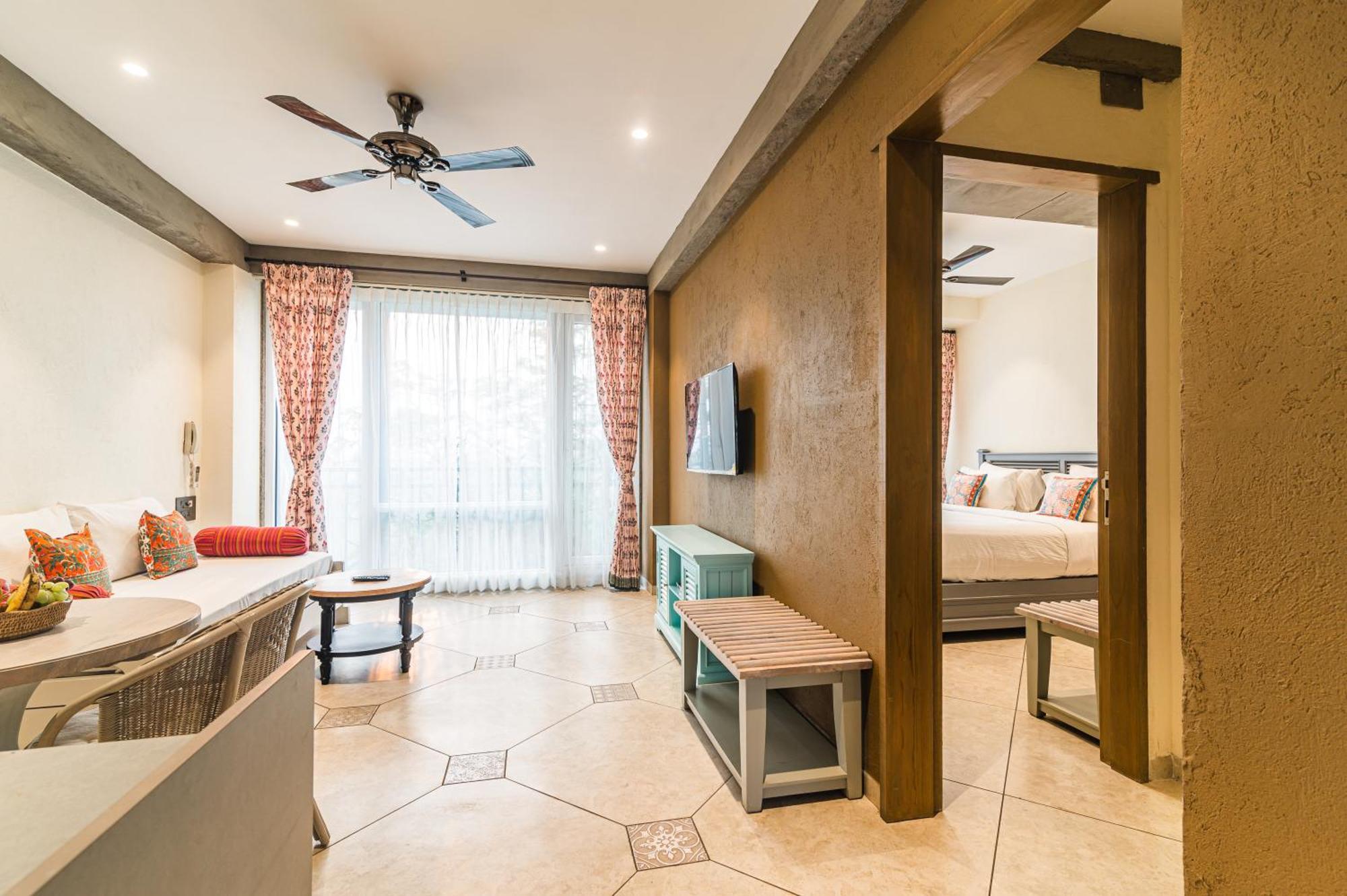 Bougainvilla Apartment Surat Exterior foto